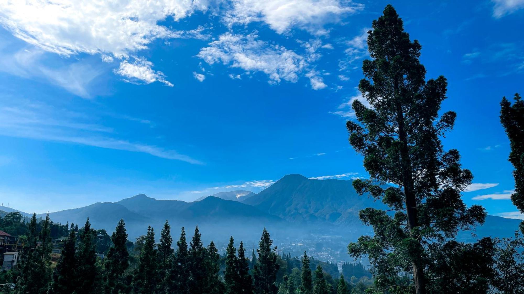 Damar Langit Resort Cisarua Kültér fotó