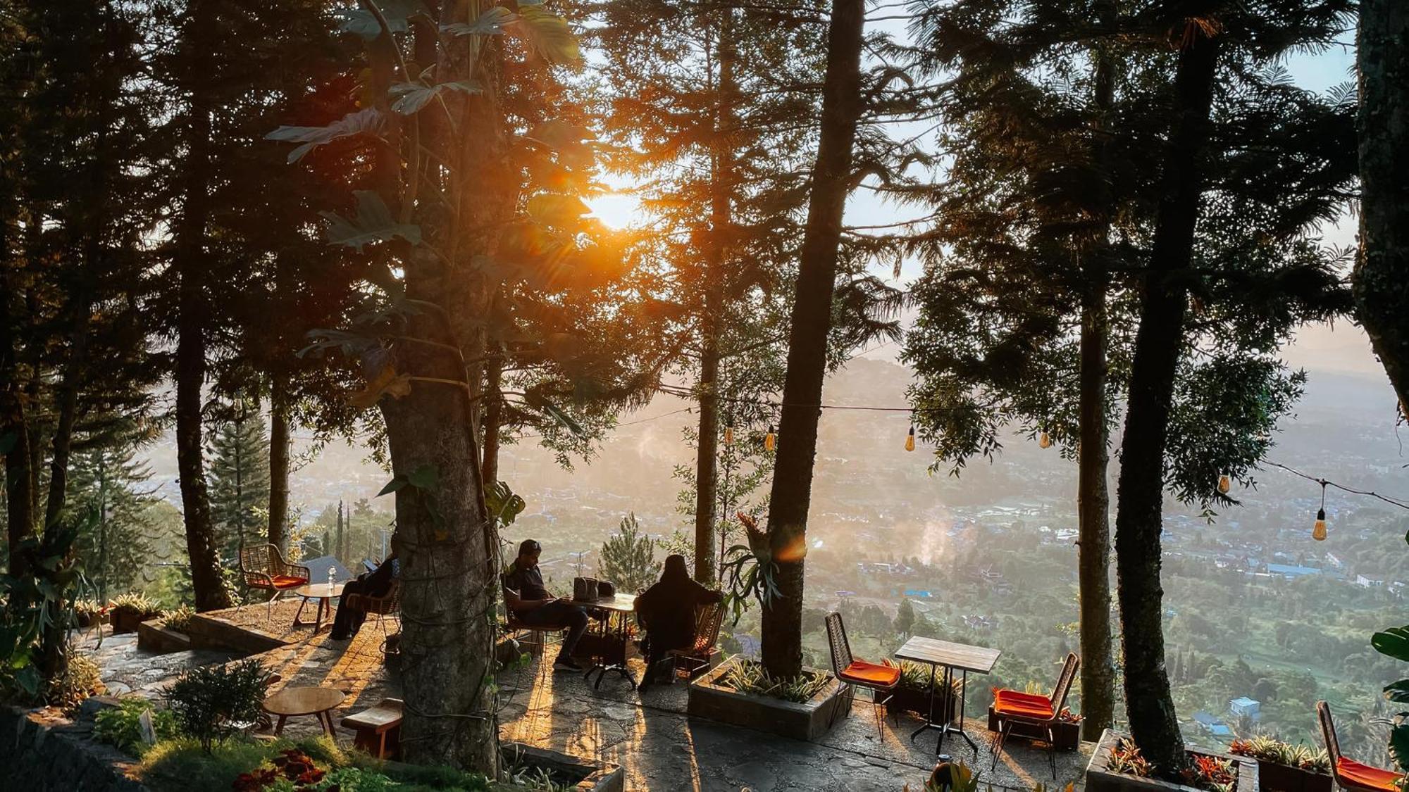 Damar Langit Resort Cisarua Kültér fotó