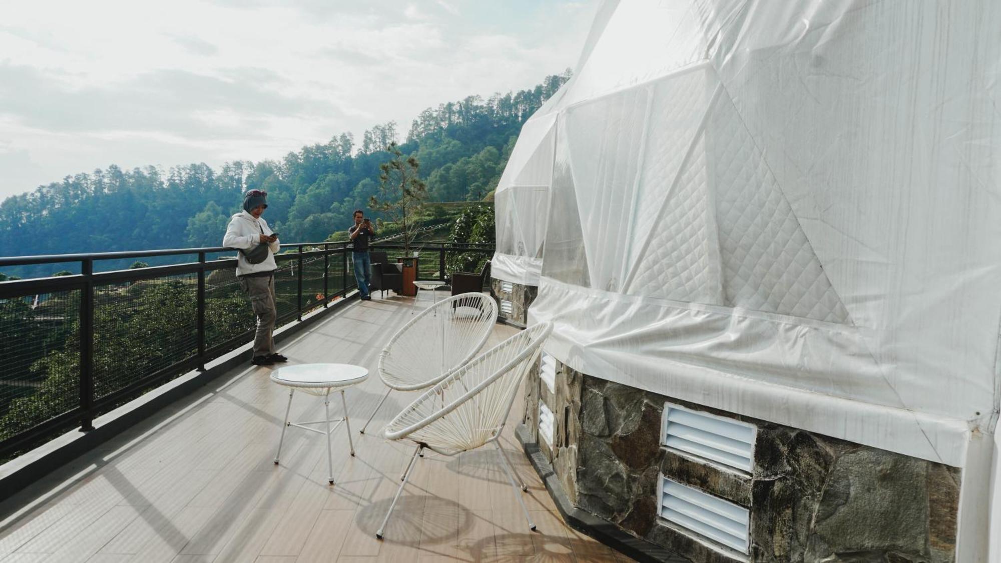 Damar Langit Resort Cisarua Kültér fotó