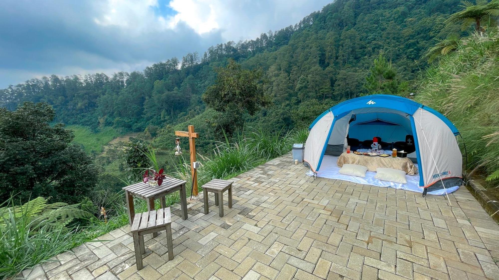 Damar Langit Resort Cisarua Kültér fotó