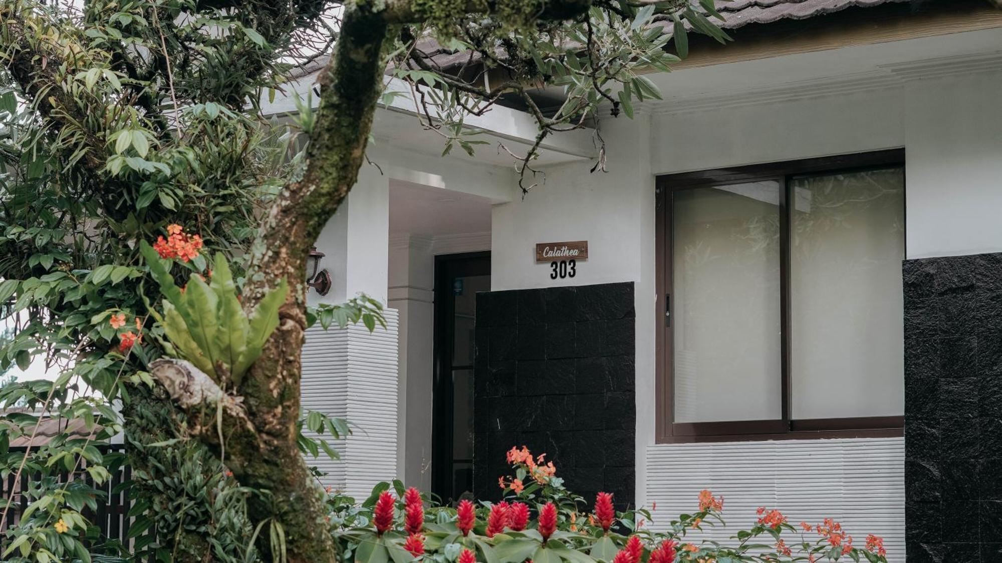 Damar Langit Resort Cisarua Kültér fotó